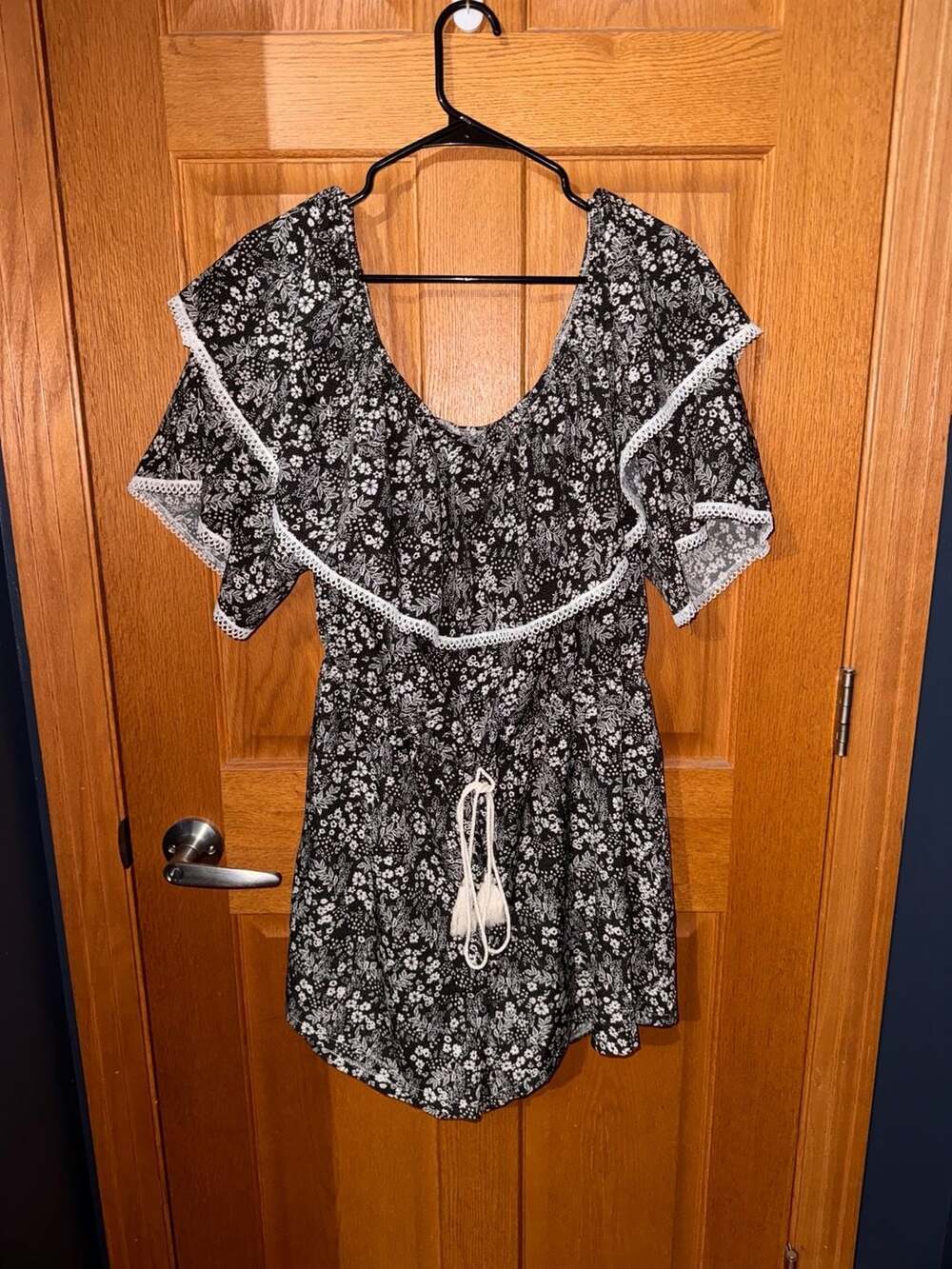SHEIN Curve Romper Size 2XL Black White Floral Flutter Sleeve Drawstring